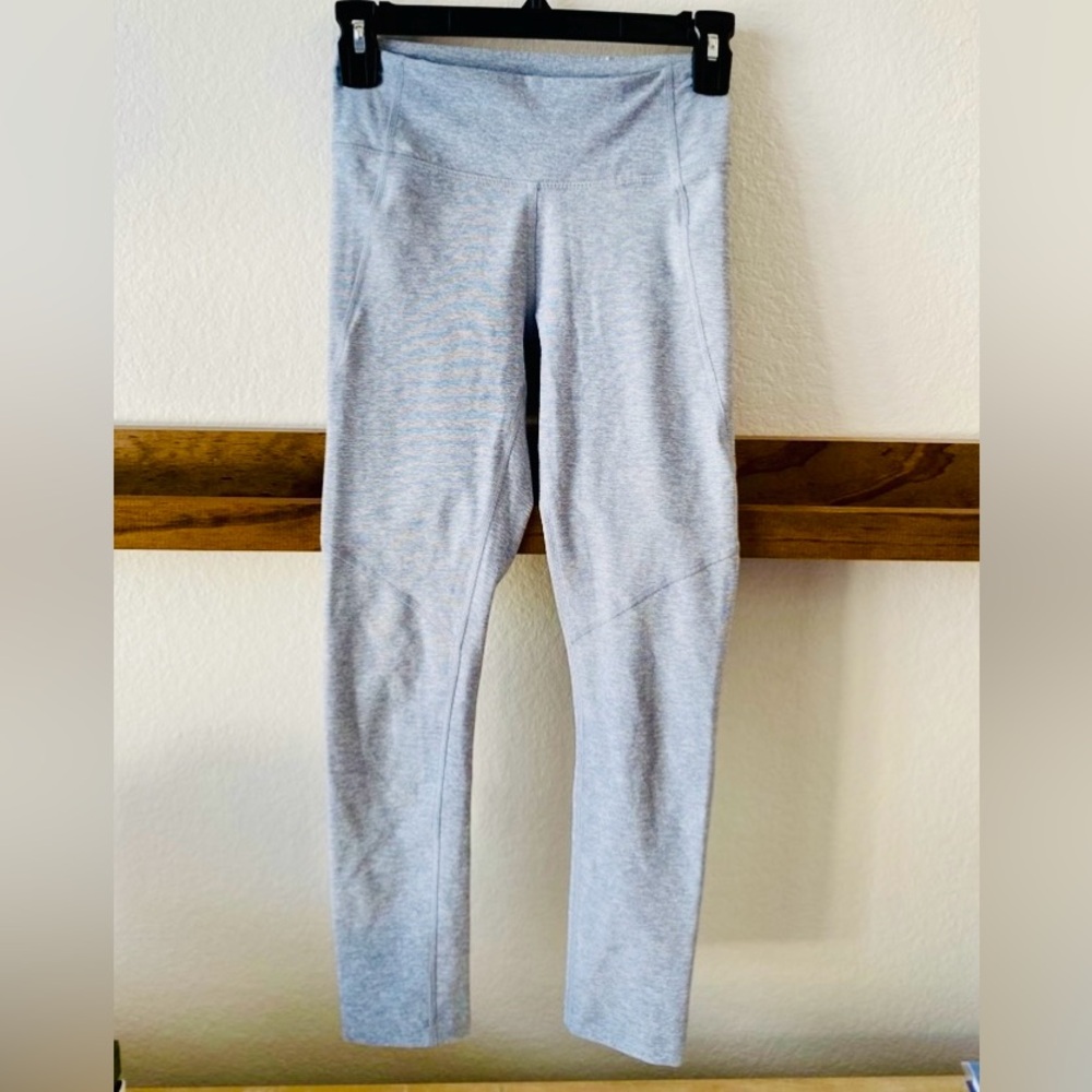 Outdoor Voices TechSweat Leggings Light Blue Heather High Rise Crop Yoga Pants